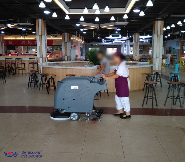 醫院食堂廚房保潔,醫院食堂手推式洗地機